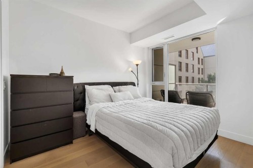 413-1025 5 Avenue Sw, Calgary, AB - Indoor Photo Showing Bedroom