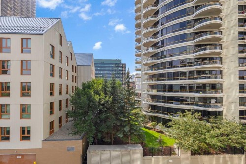 413-1025 5 Avenue Sw, Calgary, AB - Outdoor With Balcony With Facade