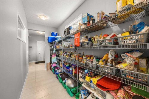 208 Panton Road Nw, Calgary, AB - Indoor