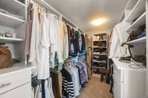 208 Panton Road Nw, Calgary, AB - Indoor With Storage