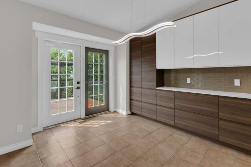 270 Arbour Ridge Park Nw, Calgary, AB - Indoor Photo Showing Other Room
