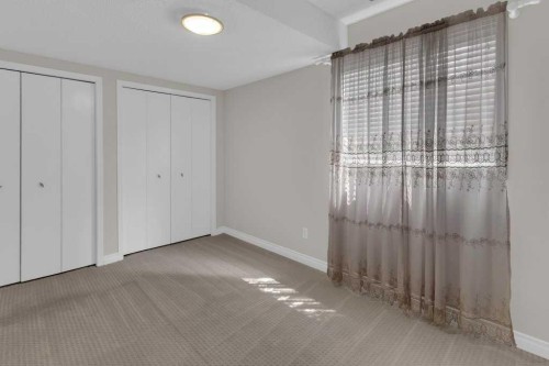 270 Arbour Ridge Park Nw, Calgary, AB - Indoor Photo Showing Other Room