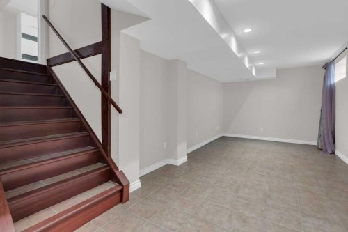 270 Arbour Ridge Park Nw, Calgary, AB - Indoor Photo Showing Other Room