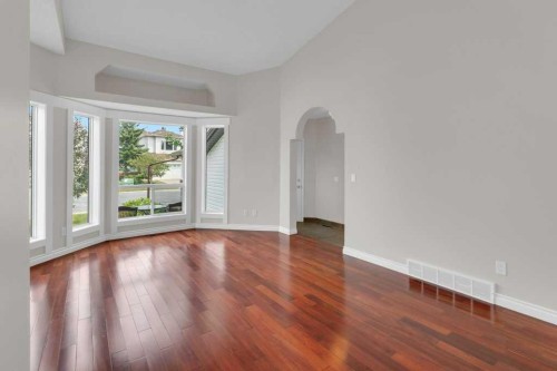270 Arbour Ridge Park Nw, Calgary, AB - Indoor Photo Showing Other Room