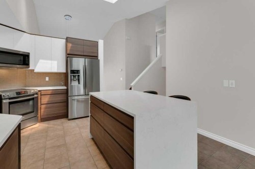 270 Arbour Ridge Park Nw, Calgary, AB - Indoor Photo Showing Kitchen With Stainless Steel Kitchen