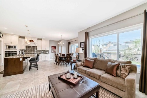 1449 Ravenscroft Avenue Se, Airdrie, AB - Indoor Photo Showing Living Room