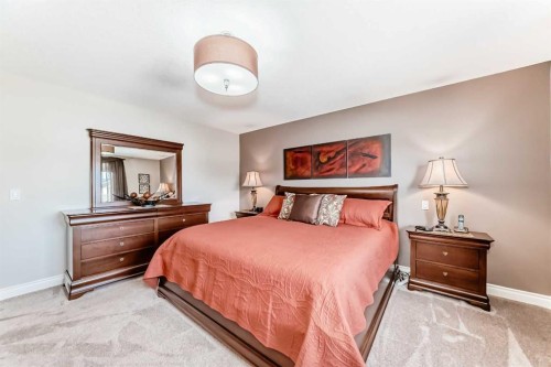 1449 Ravenscroft Avenue Se, Airdrie, AB - Indoor Photo Showing Bedroom