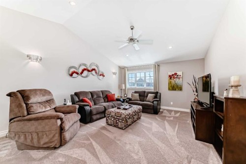 1449 Ravenscroft Avenue Se, Airdrie, AB - Indoor Photo Showing Living Room