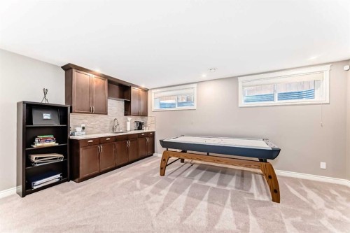 1449 Ravenscroft Avenue Se, Airdrie, AB - Indoor Photo Showing Other Room