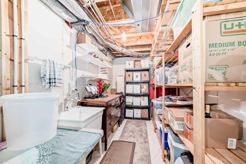 1449 Ravenscroft Avenue Se, Airdrie, AB - Indoor