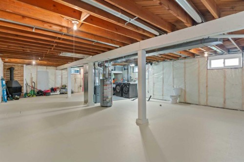 321 Haddon Road, Calgary, AB - Indoor Photo Showing Basement