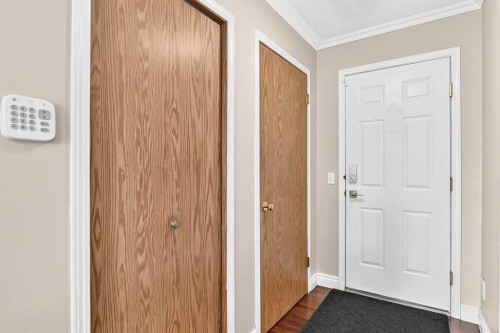 287 Harvest Oak Rise Ne, Calgary, AB - Indoor Photo Showing Other Room