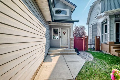 287 Harvest Oak Rise Ne, Calgary, AB - Outdoor