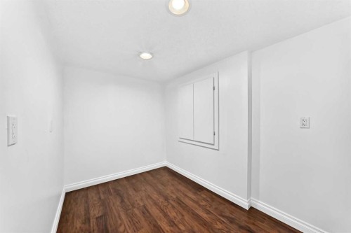 287 Harvest Oak Rise Ne, Calgary, AB - Indoor Photo Showing Other Room