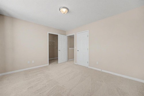 65 Royal Birch Villas Nw, Calgary, AB - Indoor Photo Showing Other Room
