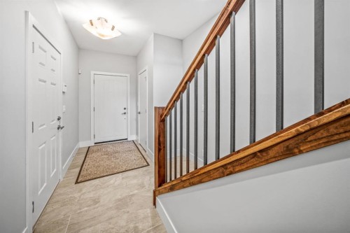 19 Creekside Mews, Canmore, AB - Indoor Photo Showing Other Room