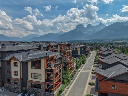 19 Creekside Mews, Canmore, AB - Outdoor With View