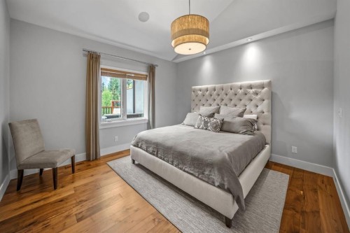 19 Creekside Mews, Canmore, AB - Indoor Photo Showing Bedroom