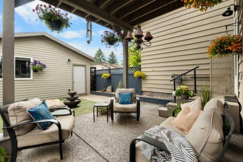 8424 Berkley Road Nw, Calgary, AB - Outdoor With Deck Patio Veranda With Exterior