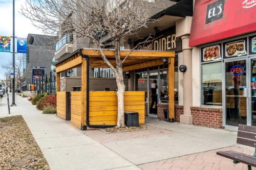 2435 29 Avenue Sw, Calgary, AB - Outdoor