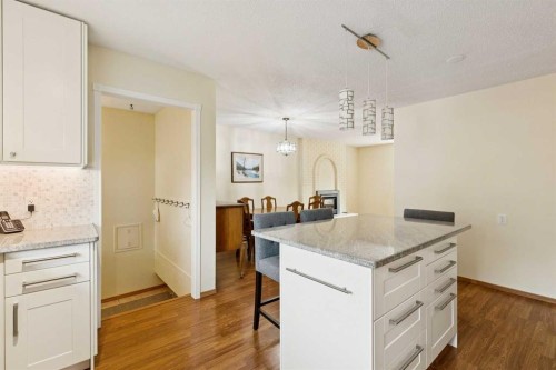 6452 Silver Springs Way Nw, Calgary, AB - Indoor Photo Showing Kitchen