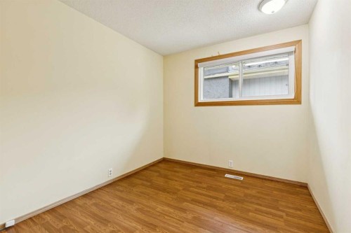 6452 Silver Springs Way Nw, Calgary, AB - Indoor Photo Showing Other Room