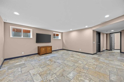 139 Tuscany Ridge Close Nw, Calgary, AB - Indoor Photo Showing Other Room