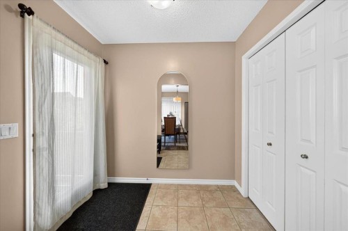 75 Skyview Point Road Ne, Calgary, AB - Indoor Photo Showing Other Room