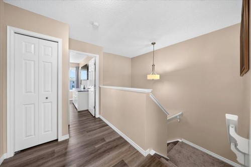 75 Skyview Point Road Ne, Calgary, AB - Indoor Photo Showing Other Room