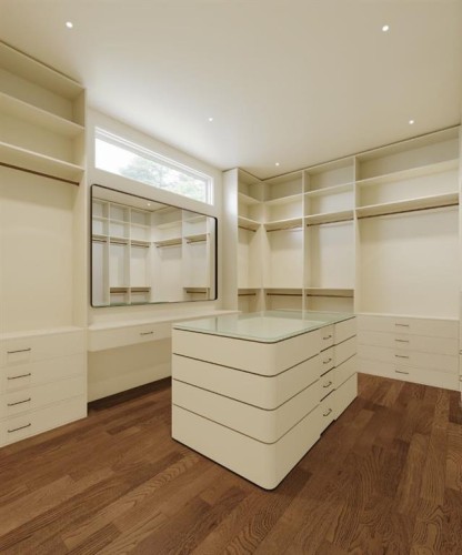 6511 Law Drive Sw, Calgary, AB - Indoor With Storage