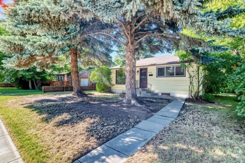 6012 33 Avenue Nw, Calgary, AB - Outdoor