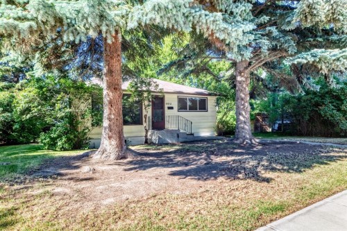 6012 33 Avenue Nw, Calgary, AB - Outdoor