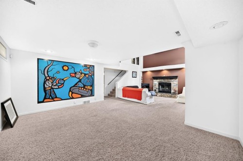 14954 Mt Mckenzie Drive Se, Calgary, AB - Indoor Photo Showing Other Room