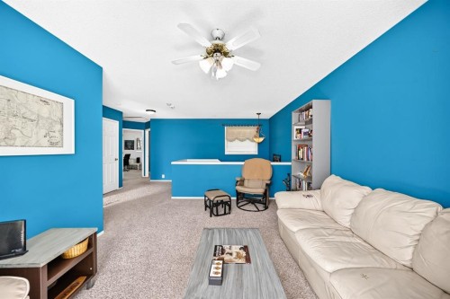 14954 Mt Mckenzie Drive Se, Calgary, AB - Indoor