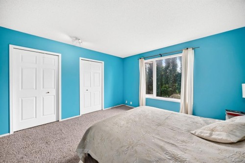 14954 Mt Mckenzie Drive Se, Calgary, AB - Indoor Photo Showing Bedroom