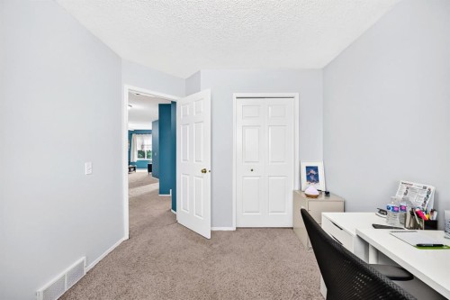 14954 Mt Mckenzie Drive Se, Calgary, AB - Indoor Photo Showing Other Room