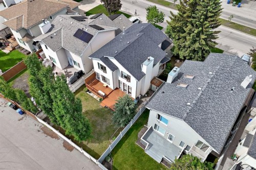14954 Mt Mckenzie Drive Se, Calgary, AB - Outdoor
