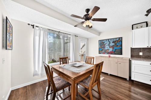 14954 Mt Mckenzie Drive Se, Calgary, AB - Indoor Photo Showing Dining Room