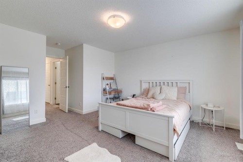 24 Corner Meadows Park Ne, Calgary, AB 