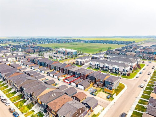 24 Corner Meadows Park Ne, Calgary, AB 
