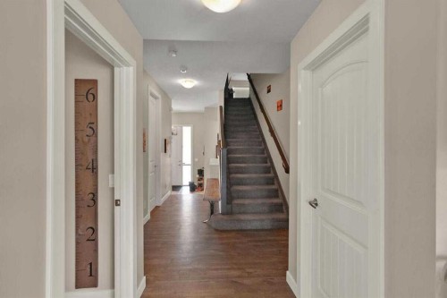 518 Mahogany Manor Se, Calgary, AB - Indoor Photo Showing Other Room
