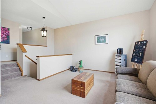 276 Kincora Heights Nw, Calgary, AB - Indoor Photo Showing Living Room