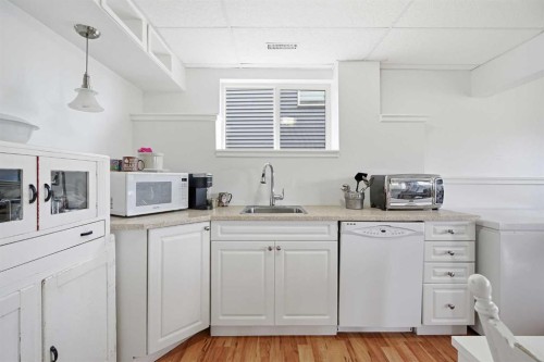 276 Kincora Heights Nw, Calgary, AB - Indoor Photo Showing Kitchen