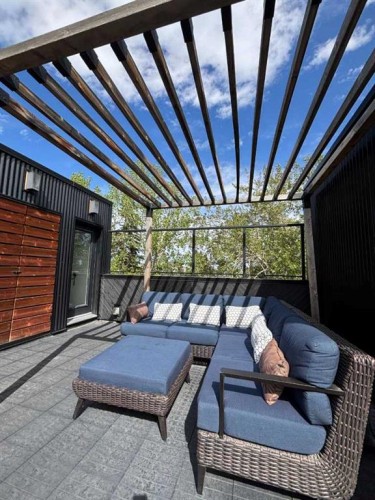 112 21 Street Nw, Calgary, AB - Outdoor With Deck Patio Veranda With Exterior