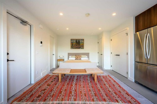112 21 Street Nw, Calgary, AB - Indoor