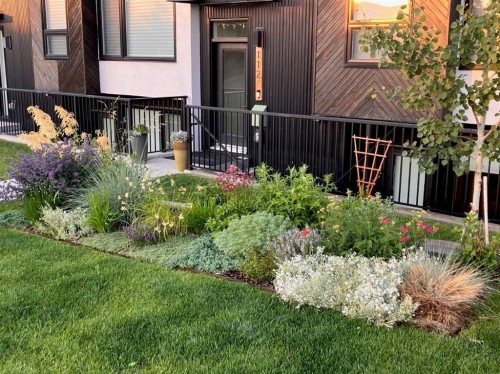 112 21 Street Nw, Calgary, AB - Outdoor