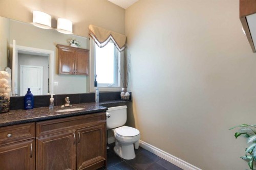 1149 Channelside Drive Sw, Airdrie, AB - Indoor Photo Showing Bathroom