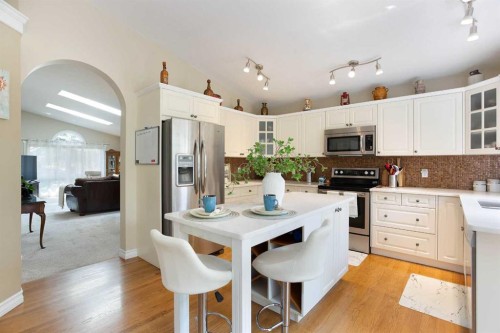 128 Waterstone Place Se, Airdrie, AB - Indoor