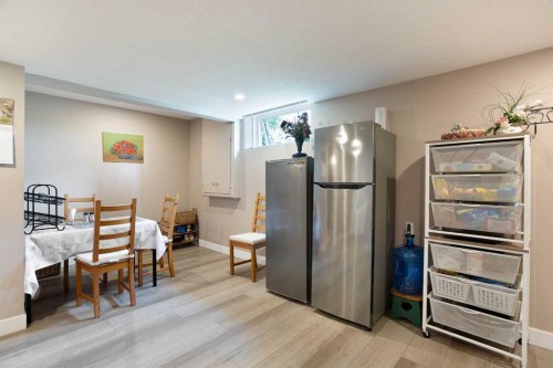 128 Waterstone Place Se, Airdrie, AB - Indoor