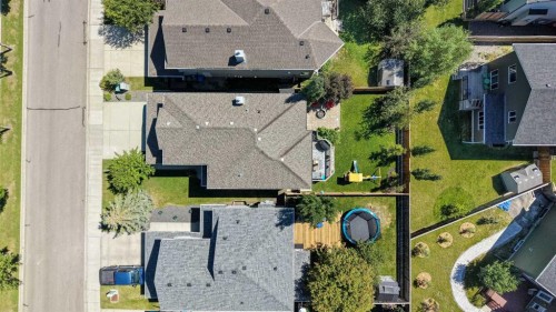 7 Crystal Green Way, Okotoks, AB - Outdoor